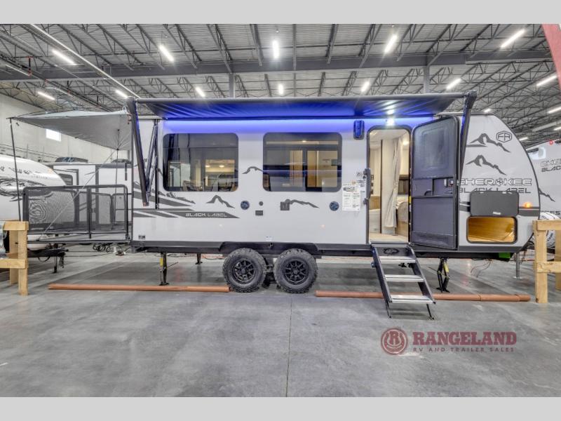 New 2025 Forest River RV Cherokee Grey Wolf Black Label 18RRBL Toy