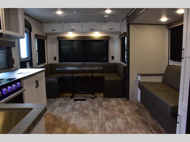 2023 Keystone Hideout 25RDS Interior