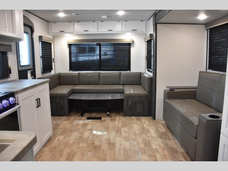 2023 Hideout 25RDS Interior