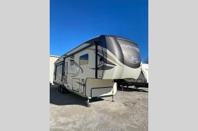 Used 2018 Jayco North Point 315RLTS Photo