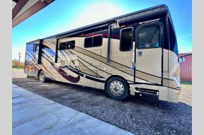 Used 2014 Fleetwood RV Discovery 36J Photo