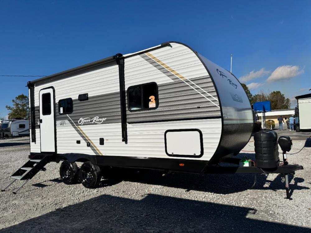 2025 Jayco Corp. Highland Ridge Open Range Conventional travel trailer 20FBS
