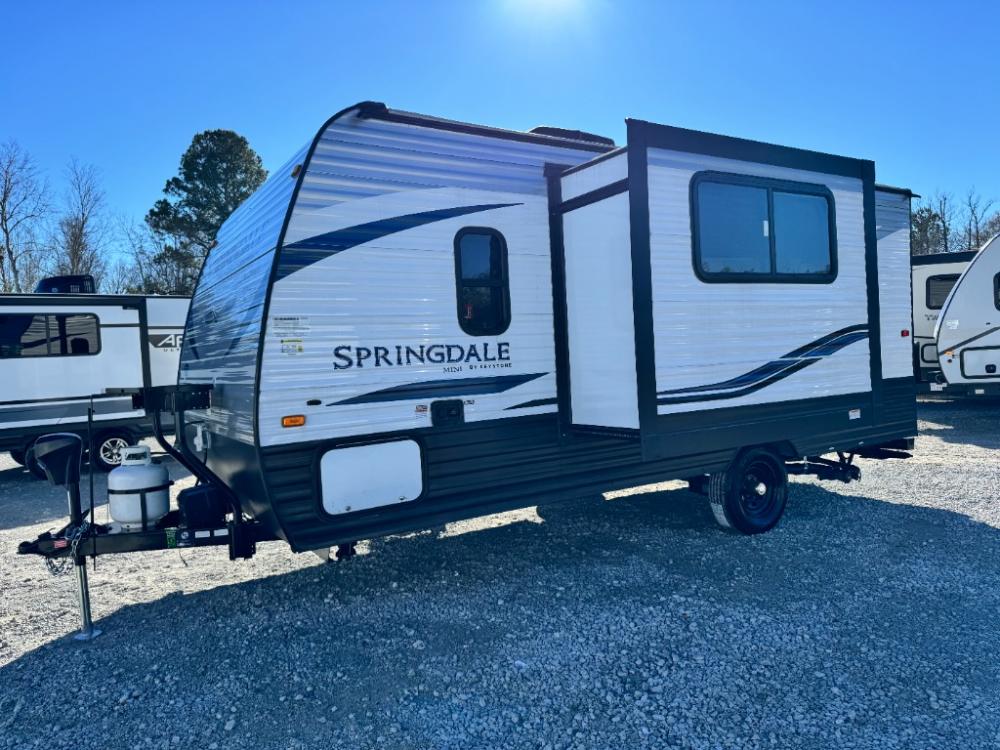 2021 Keystone Springdale Mini travel trailer 1740RK