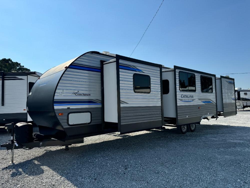 2020 Coachmen Catalina Legacy Edition travel trailer 343BHTSLE