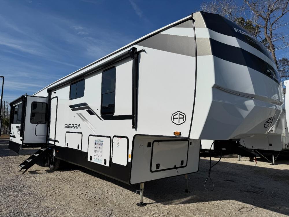 2025 Forest River Sierra fifth wheel 4003MB