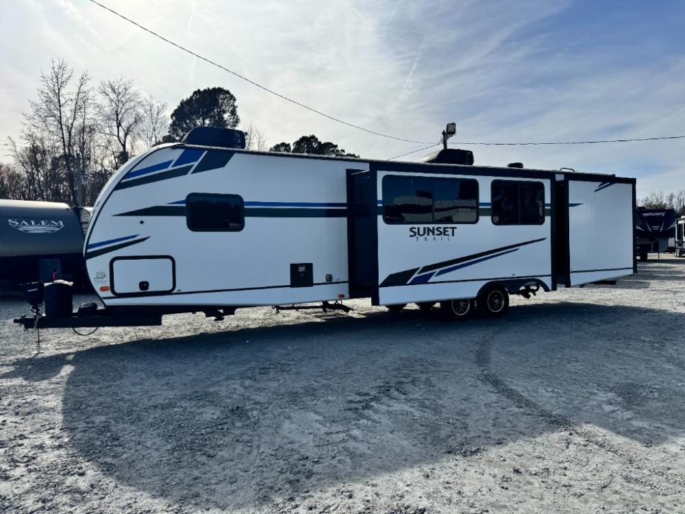 Used 2021 Crossroads Sunset Trail SS331BH travel trailer exterior at Recreation USA in Longs SC