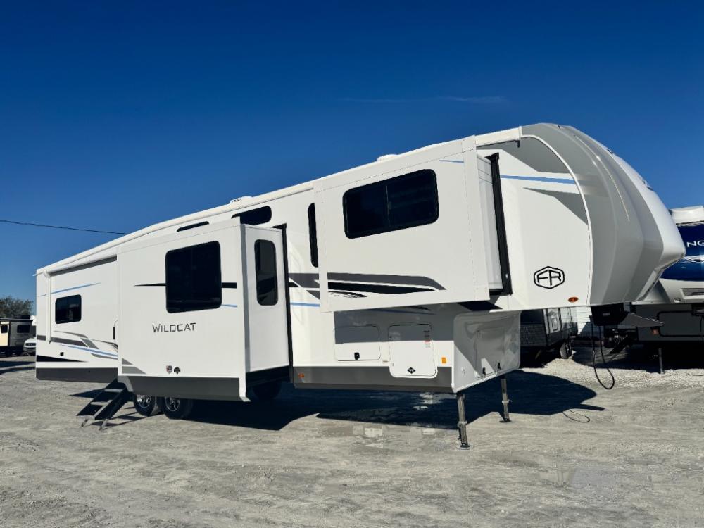 2025 Forest River RV Wildcat fifth wheel 35FL