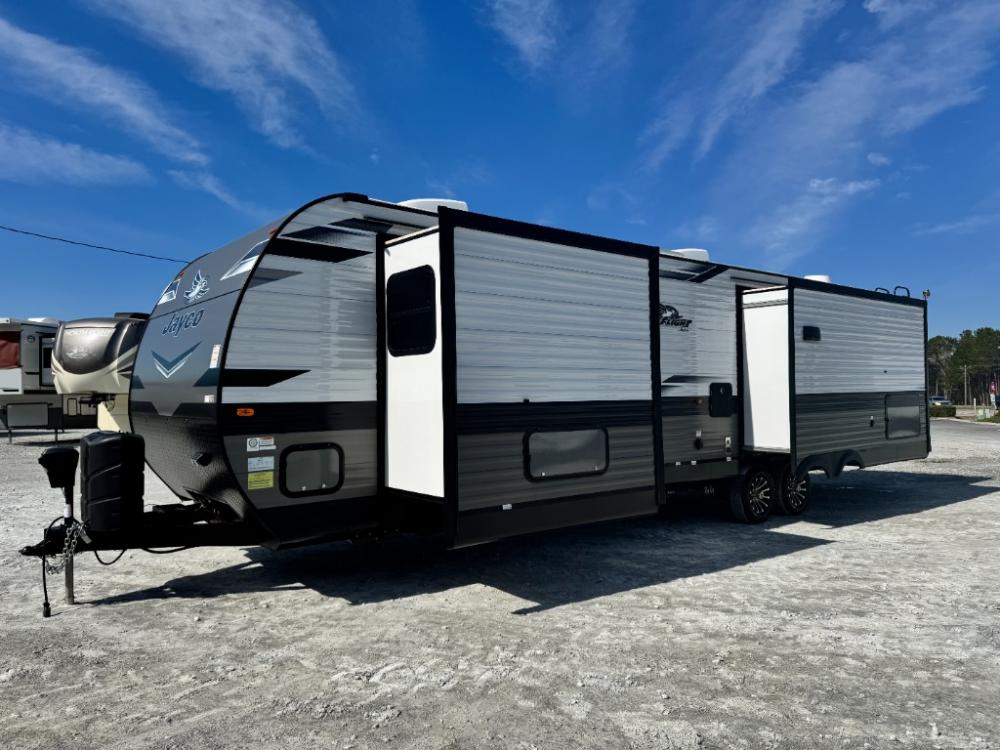 2023 Jayco Jay Flight travel trailer 34RSBS