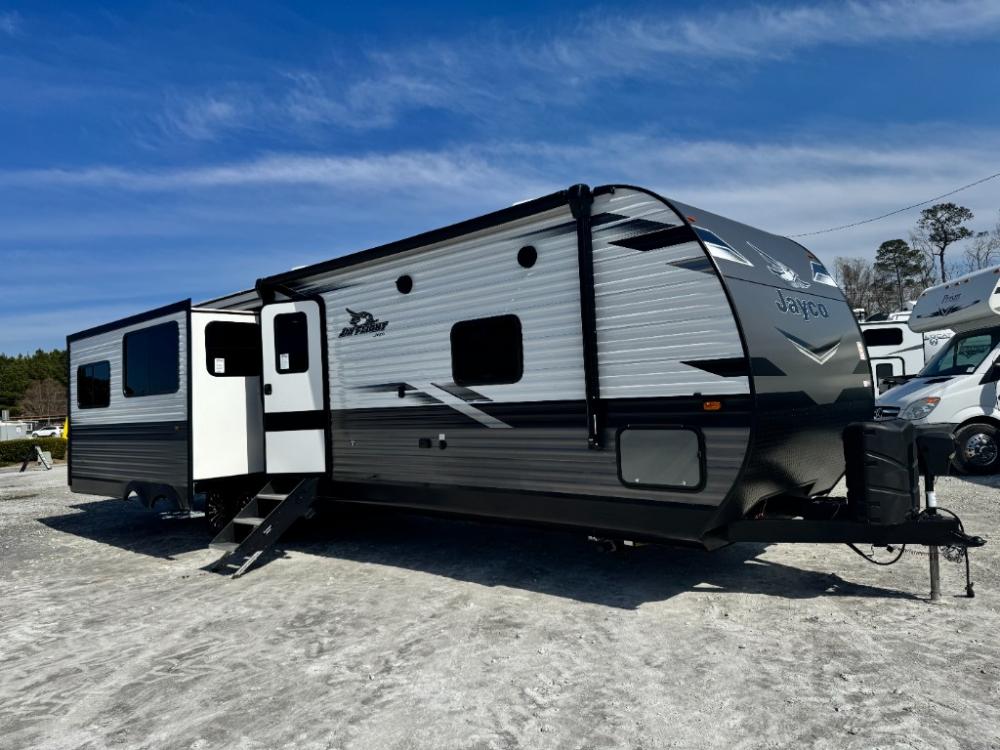 2023 Jayco Jay Flight travel trailer 34RSBS