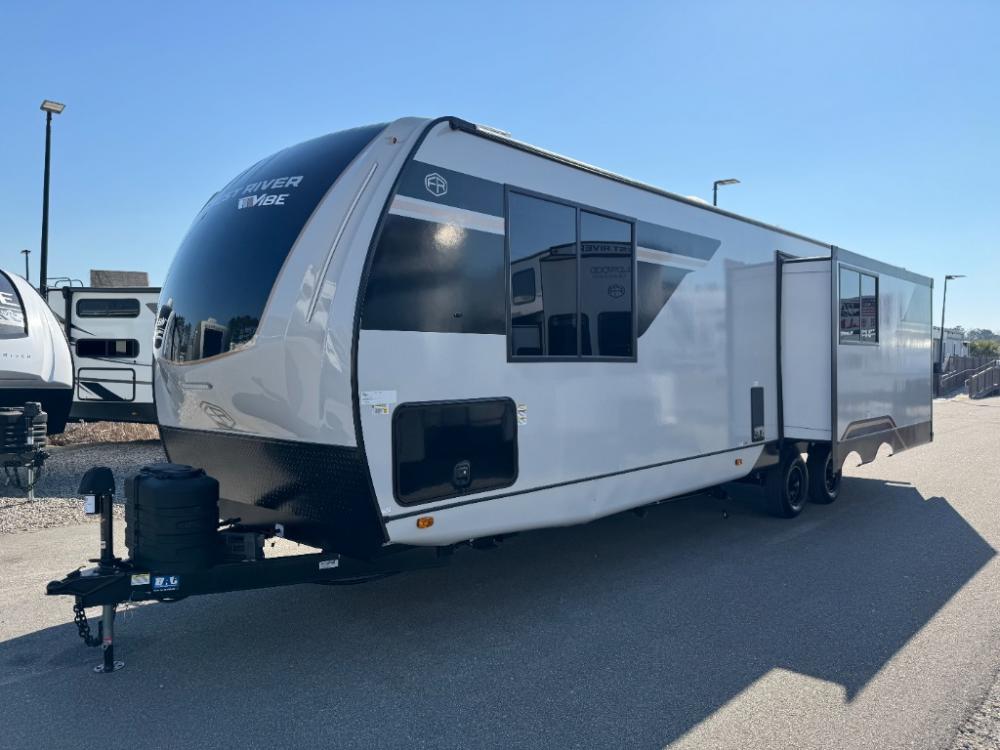 2025 Forest River Vibe travel trailer 2800RL