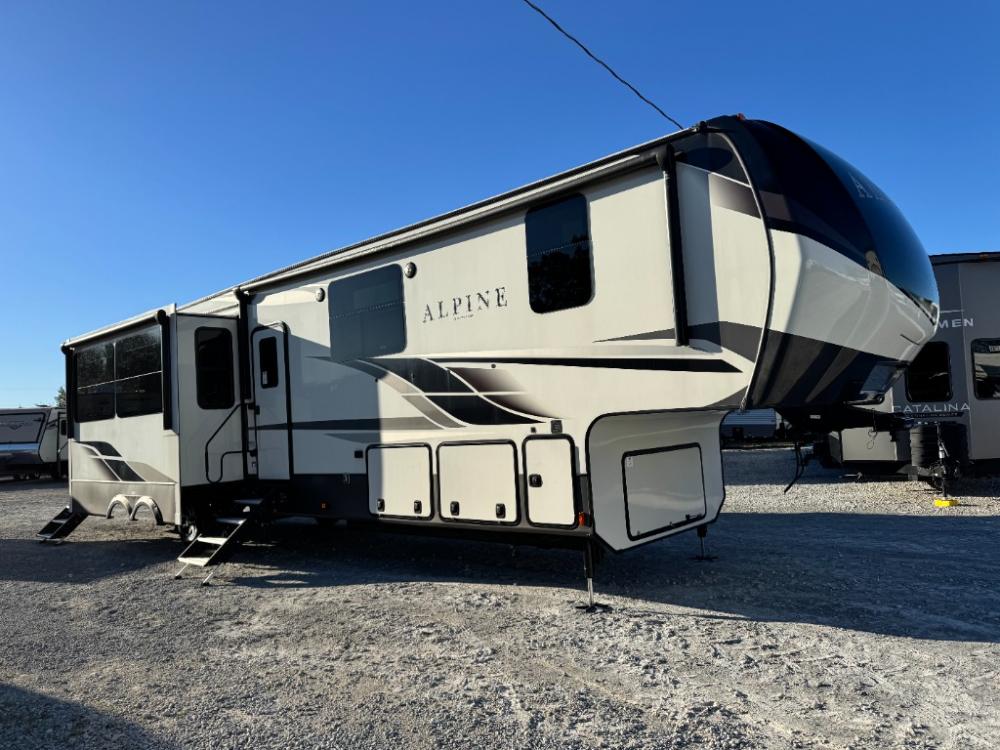2021 Keystone RV Alpine fifth wheel 3910RK