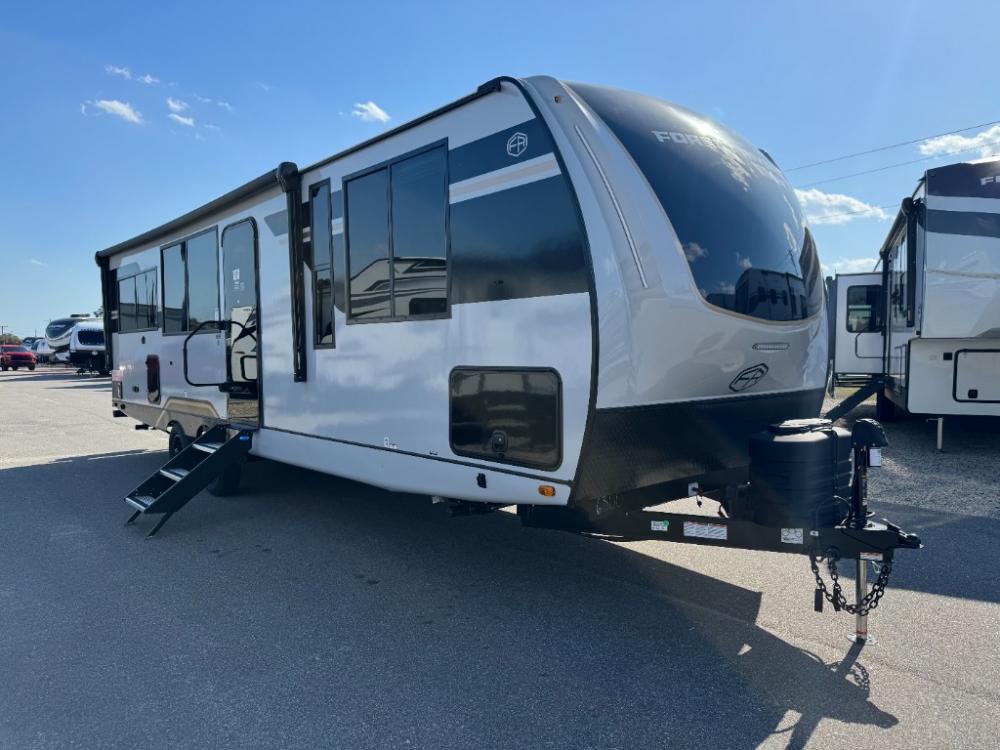 2025 Forest River Vibe travel trailer 2600RK