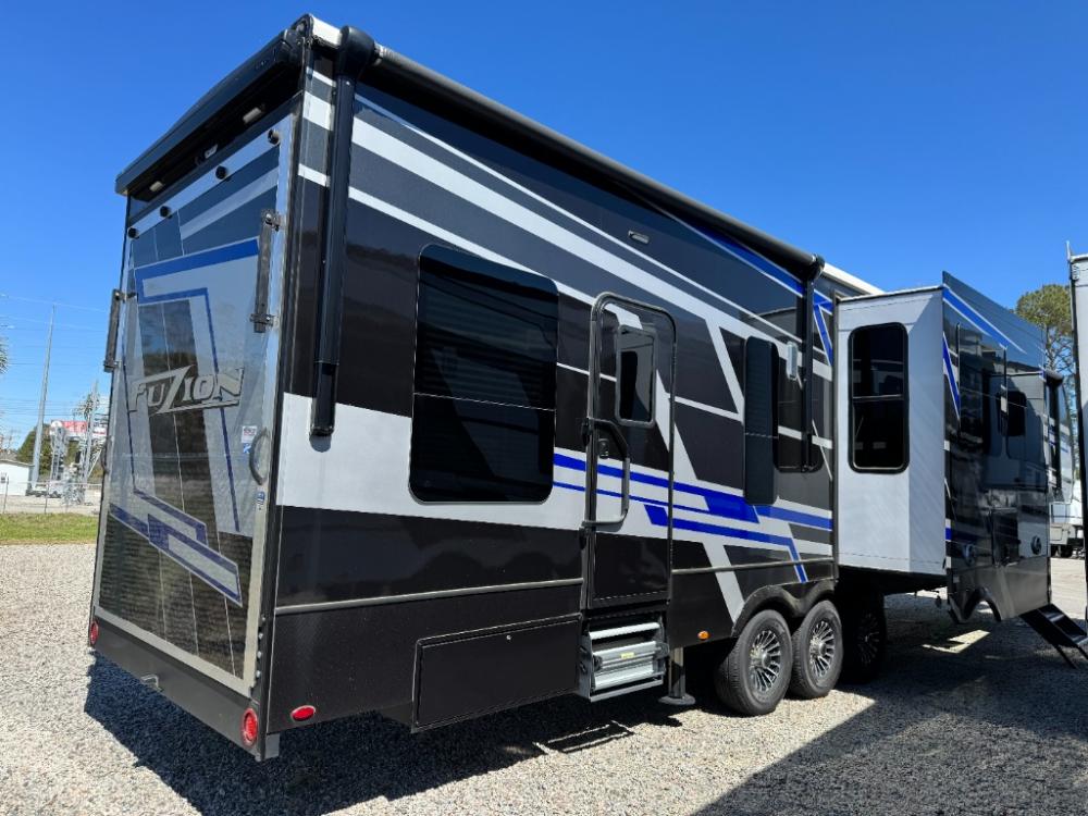 2024 Keystone RV Fuzion toy hauler 419