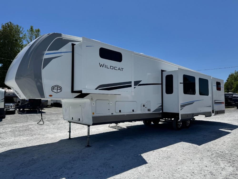 2025 Forest River Wildcat fifth wheel 37BEST