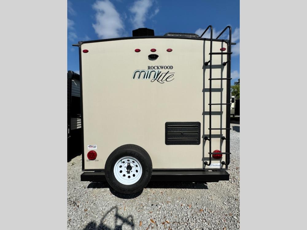 2018 Forest River Rockwood Mini Lite travel trailer 2109S