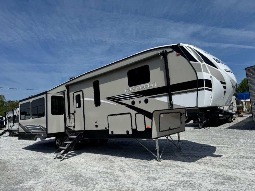 2020 Coachmen RV Chaparral 360IBL