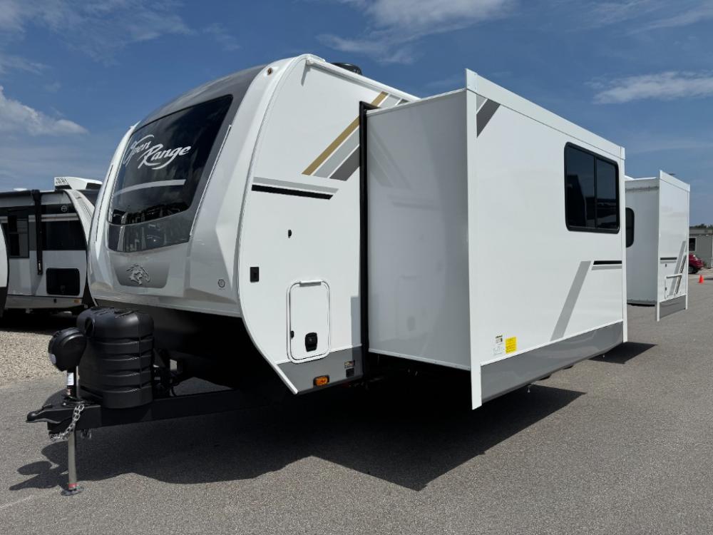 New 2025 Highland Ridge Open Range Light travel trailer 263KBS