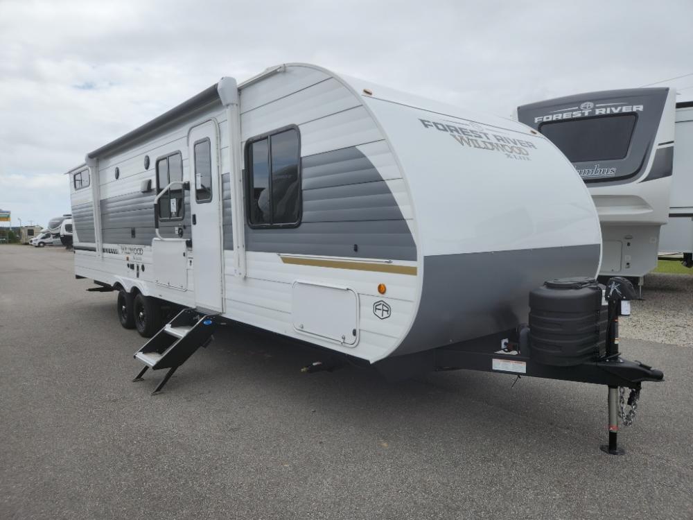 2025 Forest River Wildwood X-Lite travel trailer 28VBXL