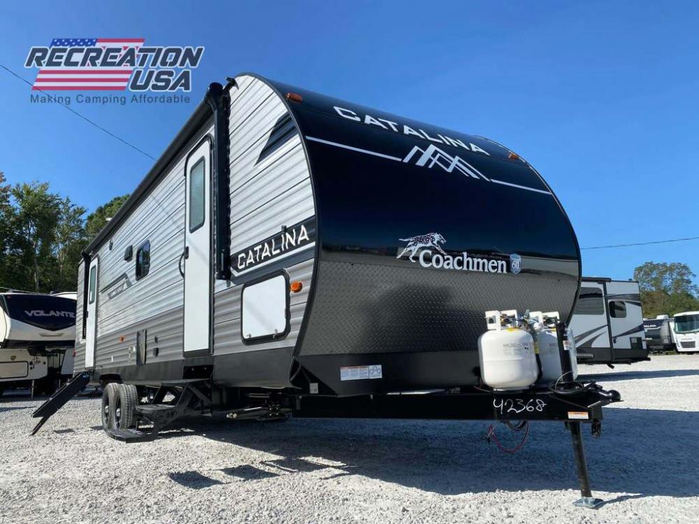 2024 Coachmen Catalina Summit Series 8 travel trailer 271DBS