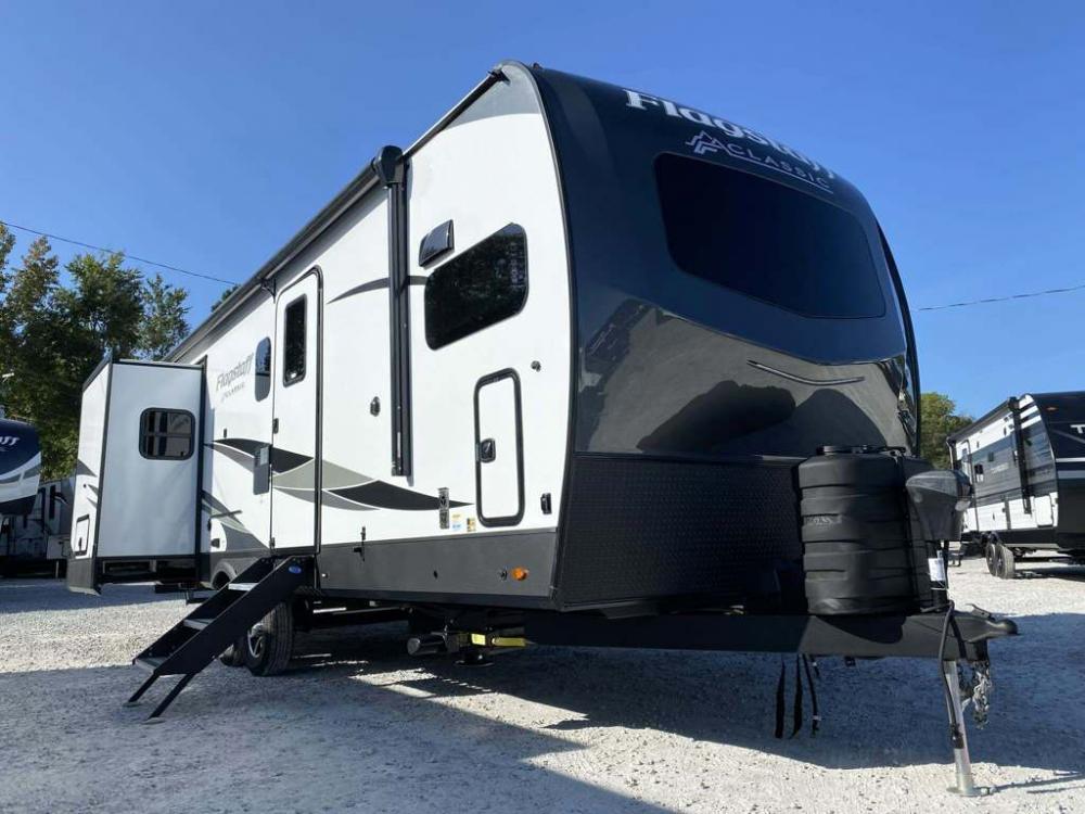 2024 Forest River Flagstaff Classic travel trailer 826BHS