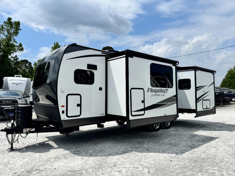2025 Forest River Flagstaff Super Lite travel trailer 26SFK
