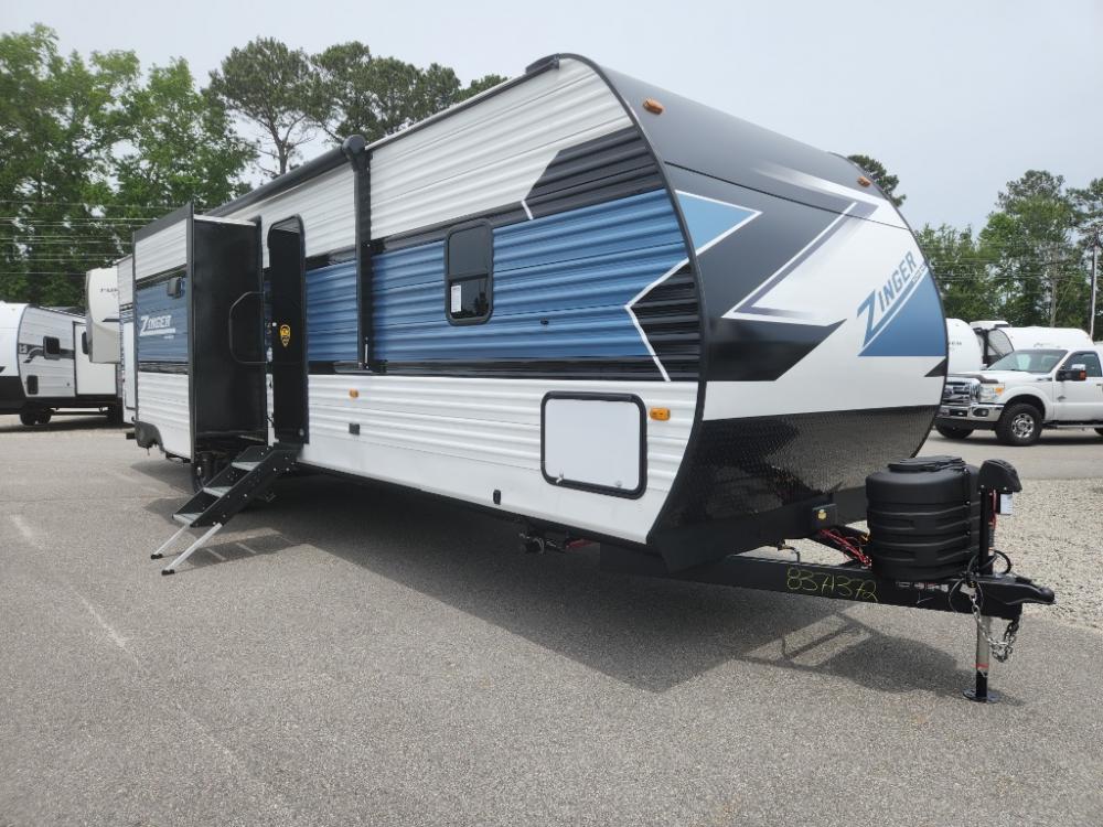 2025 CrossRoads Zinger travel trailer 331BH