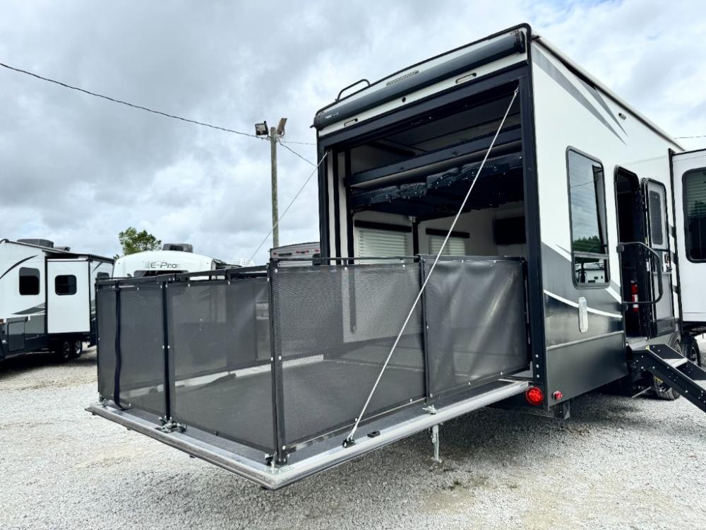 2021 Keystone Impact toy hauler 343
