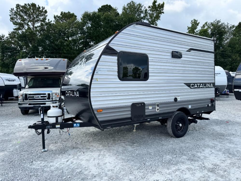 2025 Catalina Summit Series 7 travel trailer 134RDX
