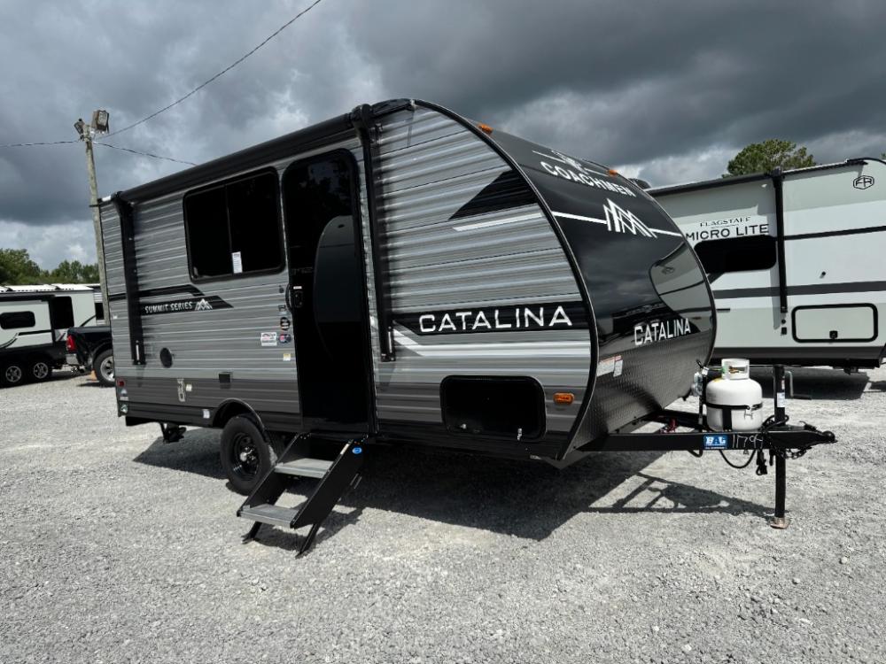 2025 Catalina Summit Series 7 travel trailer 154RBX