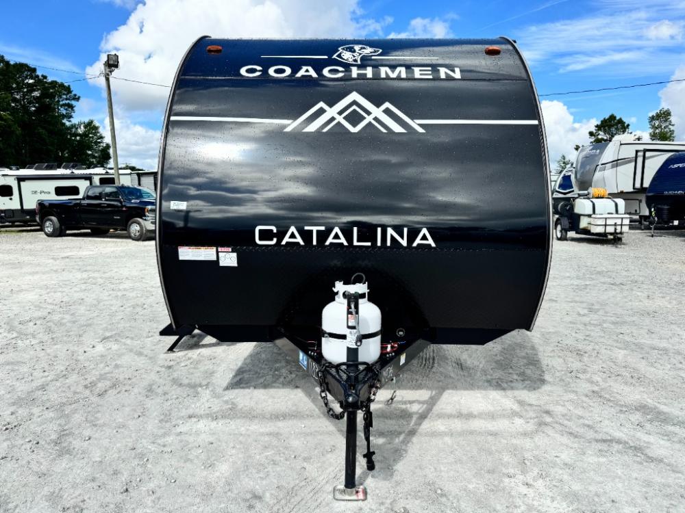 2025 Catalina Summit Series 7 travel trailer 154RDX