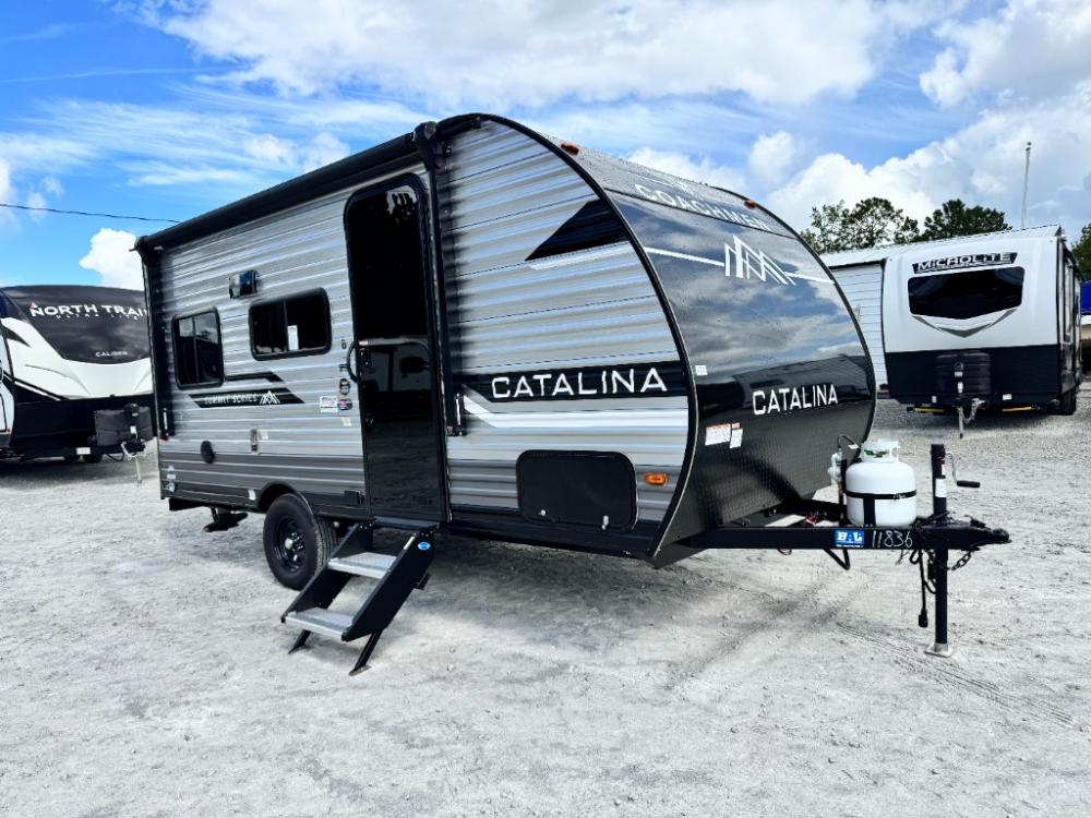 2025 Catalina Summit Series 7 travel trailer 154RDX