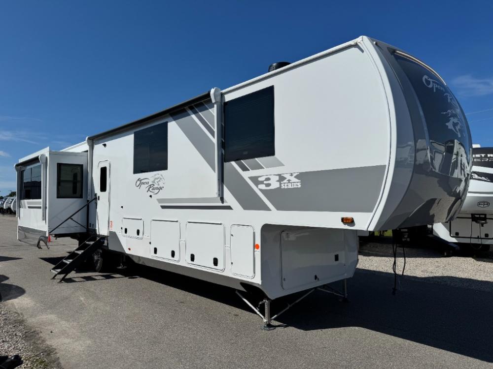 2026 Highland Ridge RV Open Range 3X fifth wheel 372MBH