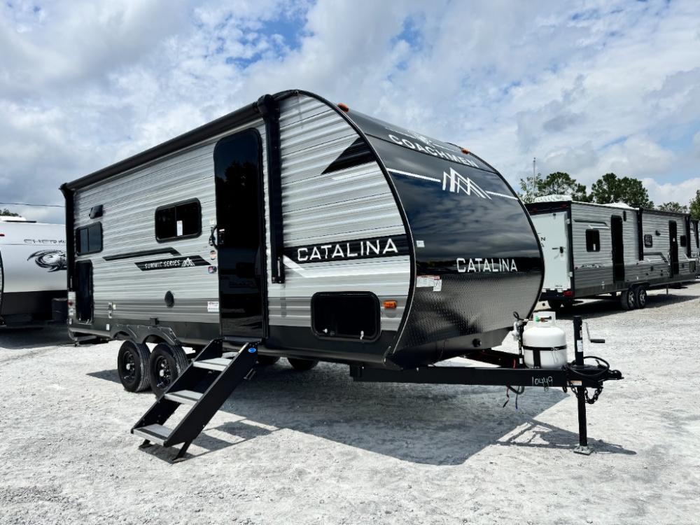 2025 Coachmen Catalina Summit Series 7 travel trailer 184RBS
