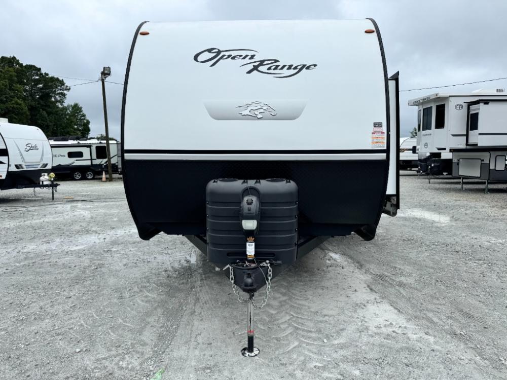 2025 Highland Ridge Open Range Conventional travel trailer 20FBS