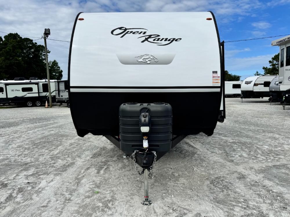 2025 Highland Ridge Open Range Conventional travel trailer 20FBS