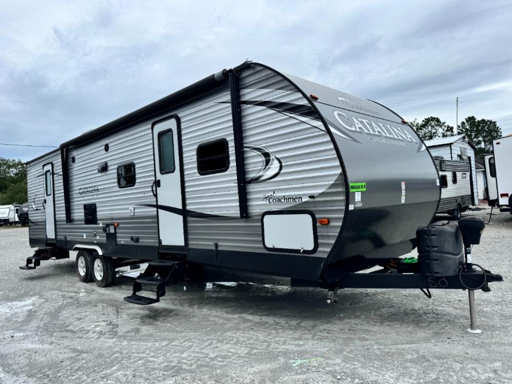 2017 Coachmen Catalina 343TBDSLE – Wholesale As-Is