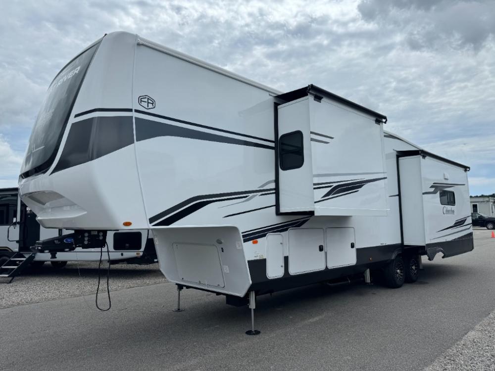 2026 Palomino Columbus fifth wheel 383RLH
