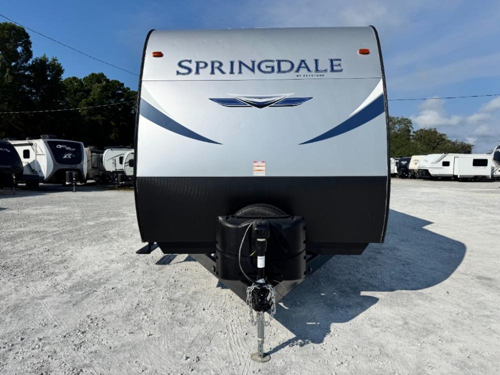 2021 Keystone Springdale travel trailer 335BH