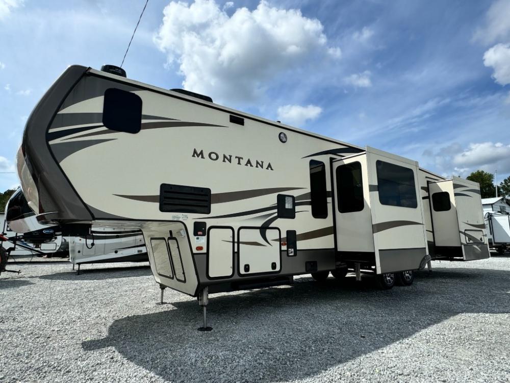 2017 Keystone Montana 3820FK fifth wheel