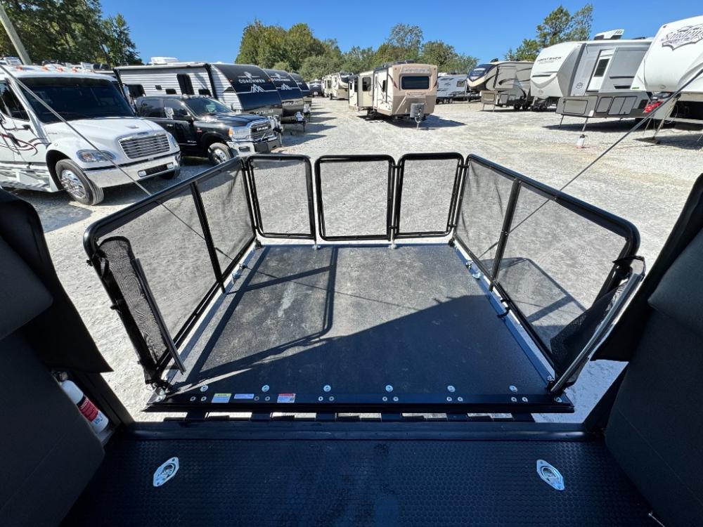 2022 Dutchmen Coleman Lantern Series toy hauler 270TQ