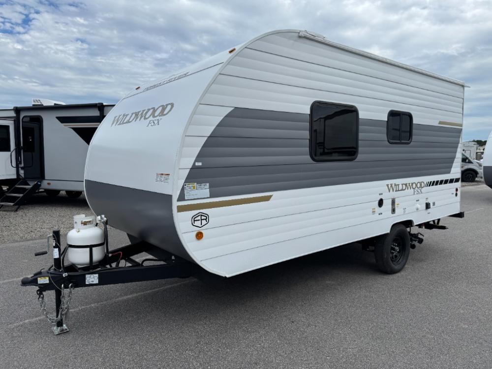Brand New 2026 Forest River Wildwood FSX Limited Edition travel trailer 164FBLE