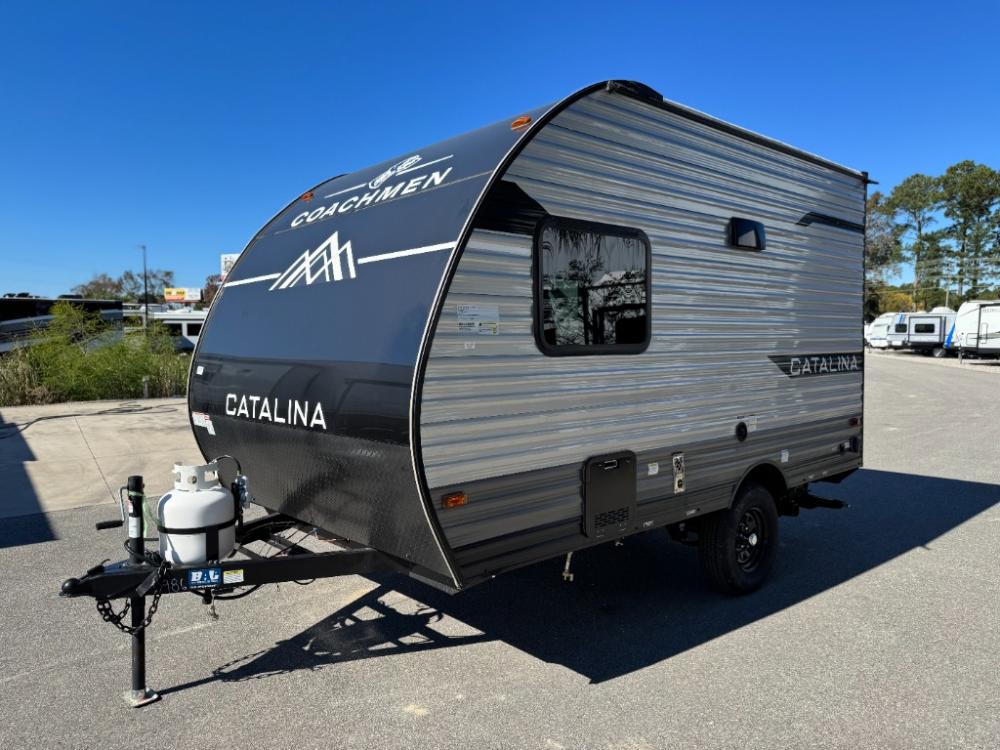 Brand New 2025 Catalina Summit Series 7 travel trailer 134RDX