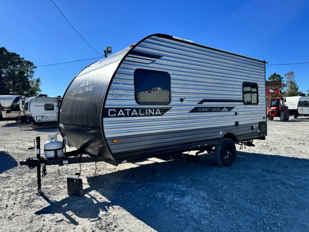 Brand New 2026 Catalina Summit Series 7 travel trailer 154RDX