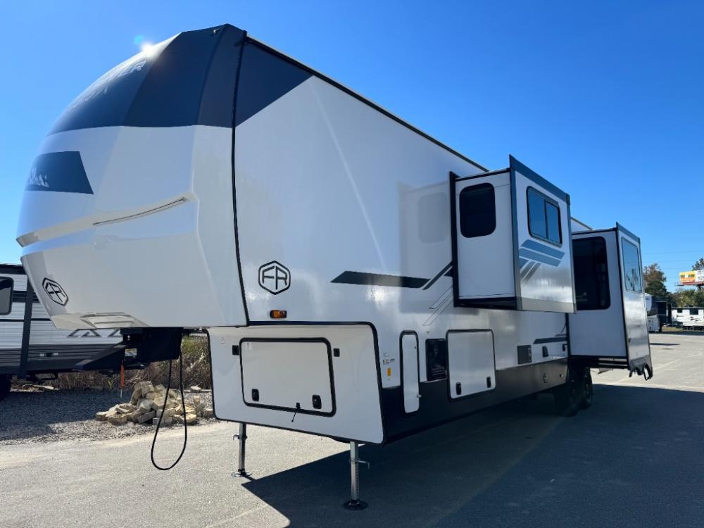 Brand New 2026 Forest River Sierra fifth wheel 3800RK