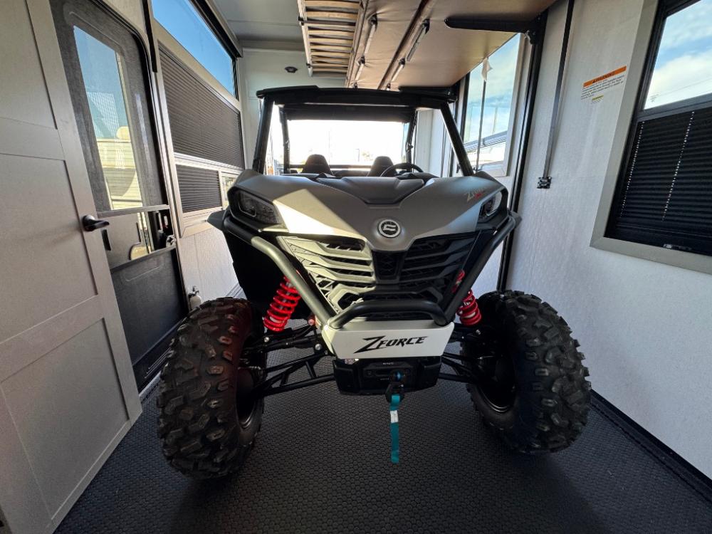 Brand New 2026 AXIOM RV VENDETTA V4250