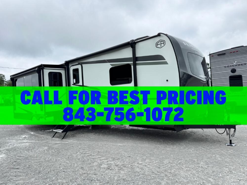 New 2026 Forest River RV Flagstaff Super Lite 29RLKS Travel Trailer