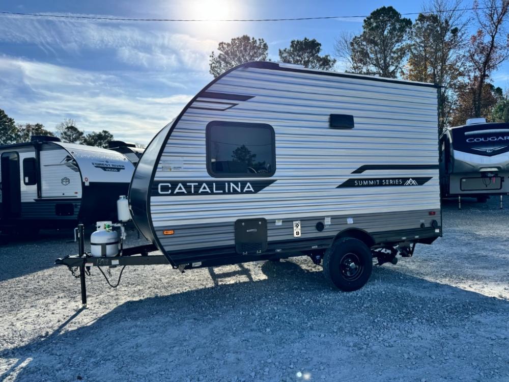 New 2026 Catalina Summit Series 7 travel trailer 134RDX