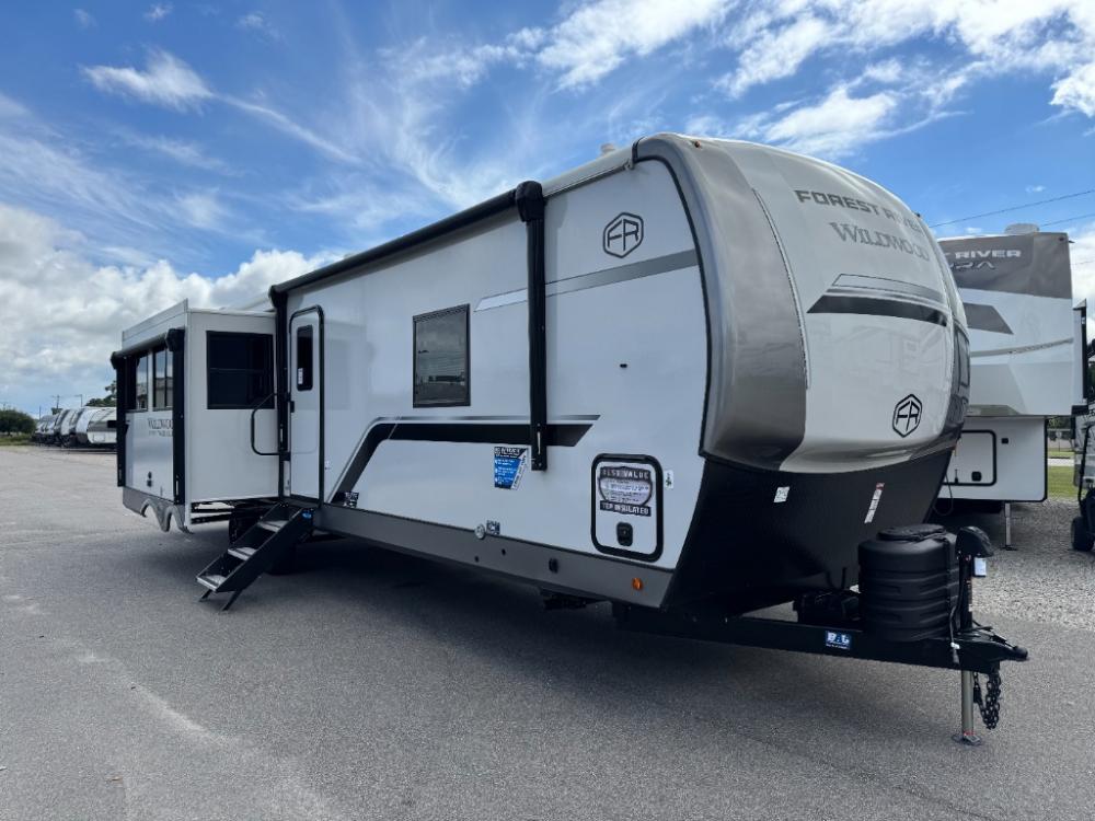NEW 2026 WILDWOOD HERITAGE GLEN 301FAM