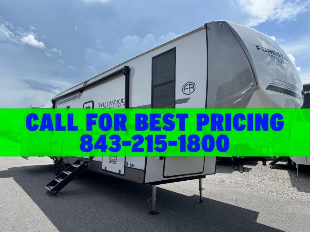 New 2026 Forest River Wildwood Heritage Glen fifth wheel 356QB