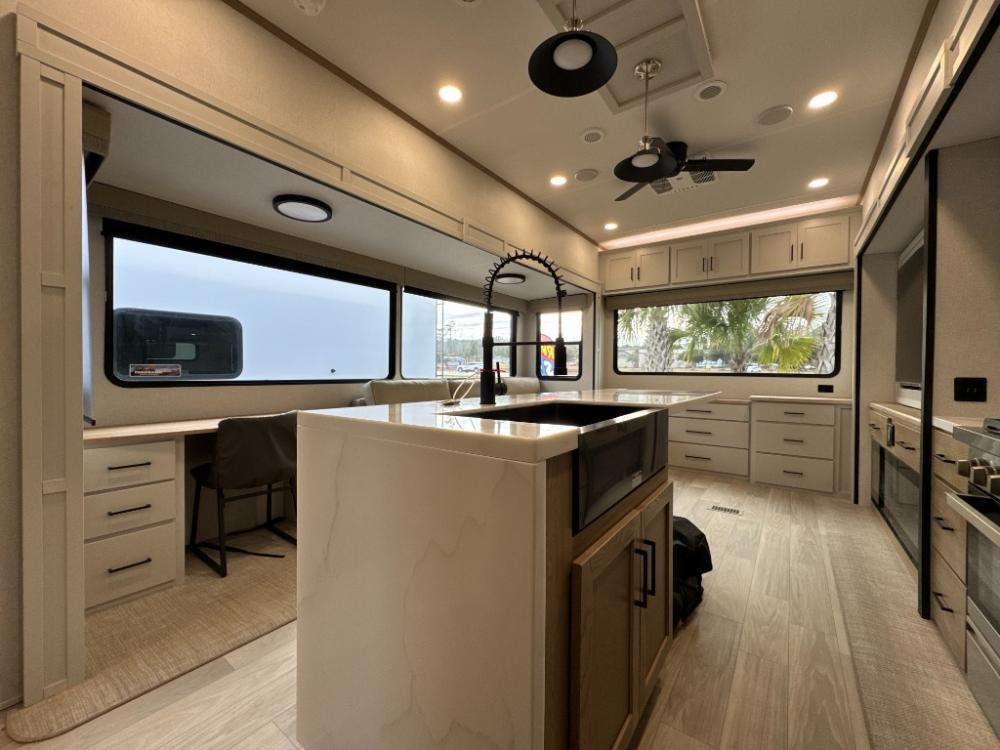 New 2025 Forest River Sierra fifth wheel 3900HBLR